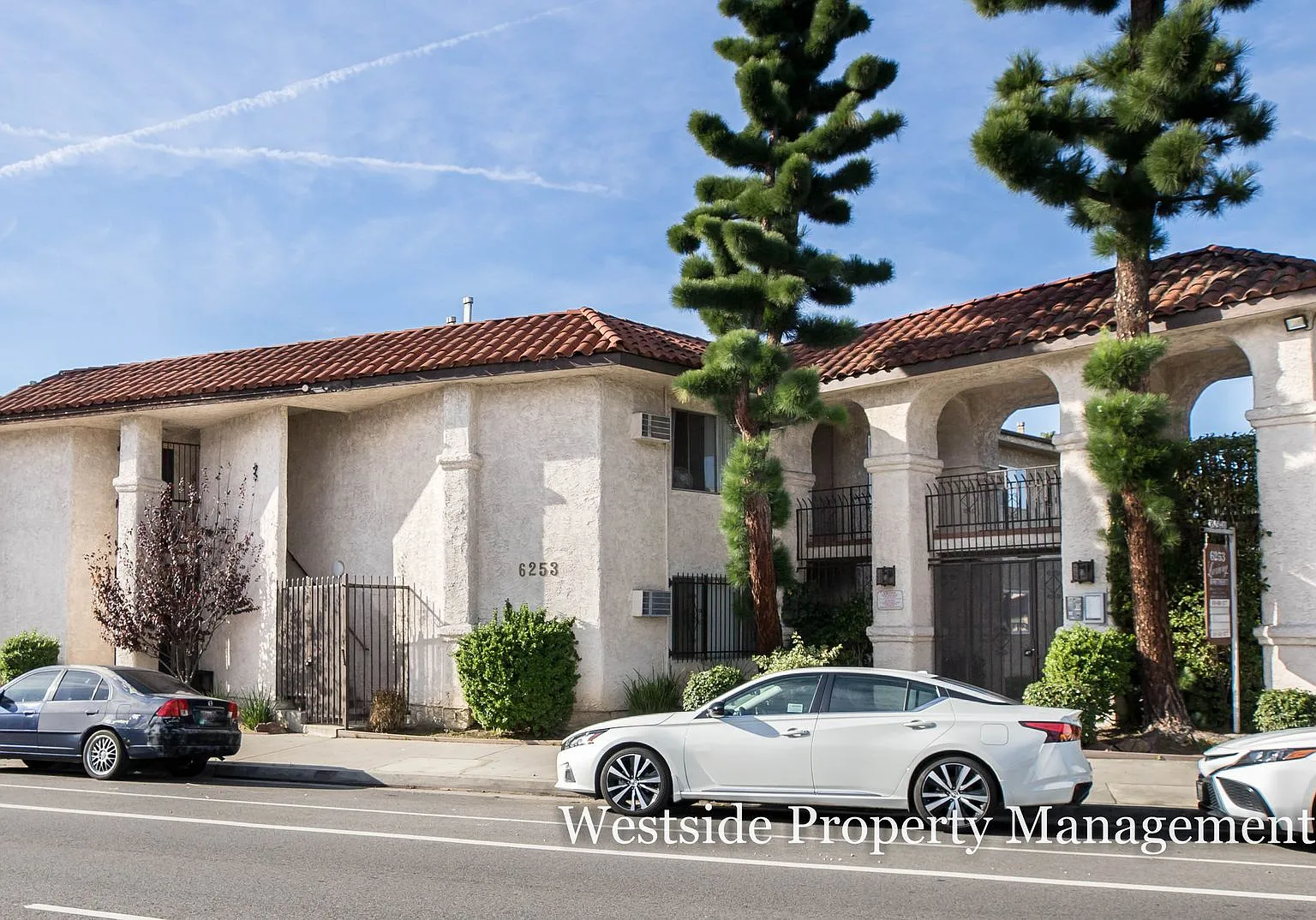 6253 Lankershim Blvd. — Photo 1