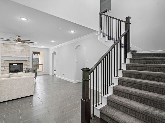 4th image of 12633 Drexler Pl