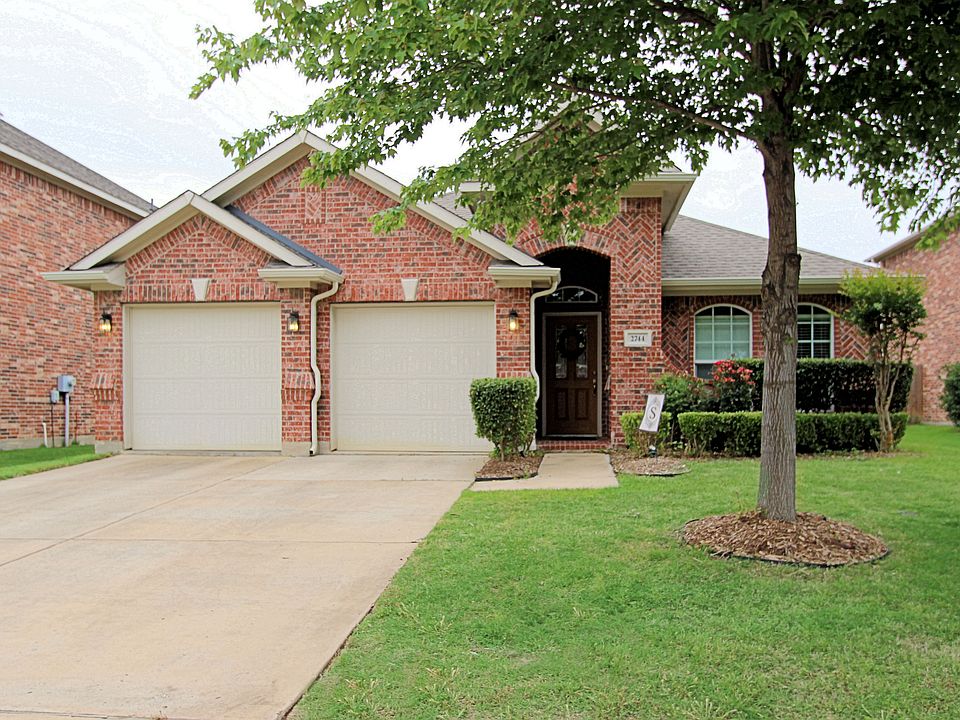 1st image of 2744 Treasure Cove Dr