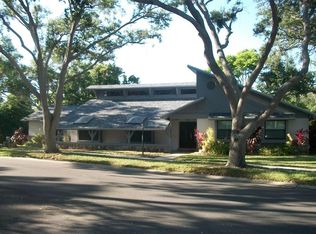 7033 123rd St, Seminole, FL 33772