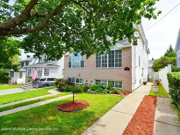 335 Hart Ave, Staten Island, NY 10310