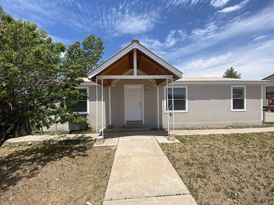 1st image of 723 Don Gallegos Cir