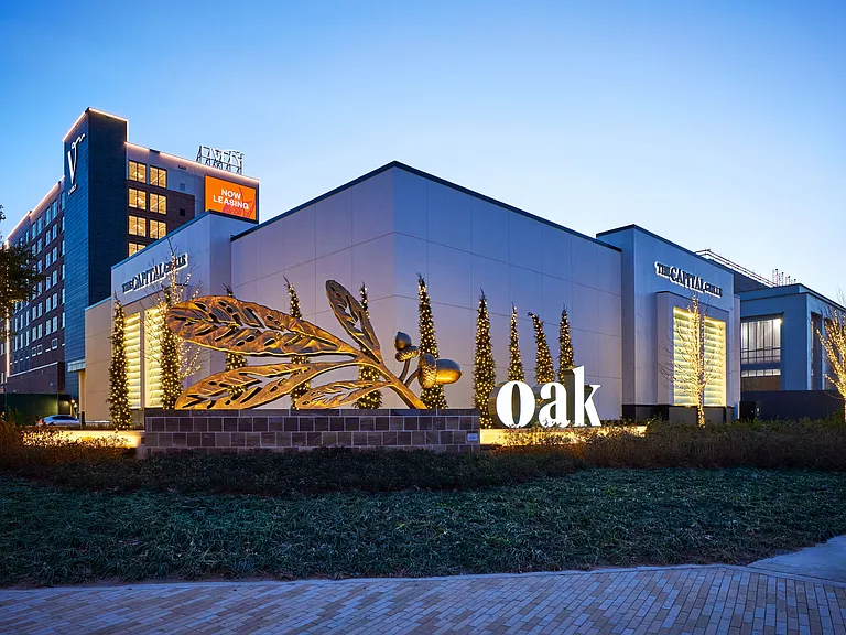 Residences at OAK — Photo 5