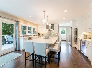 21 Piezzo Dr, Westerly, RI 02891