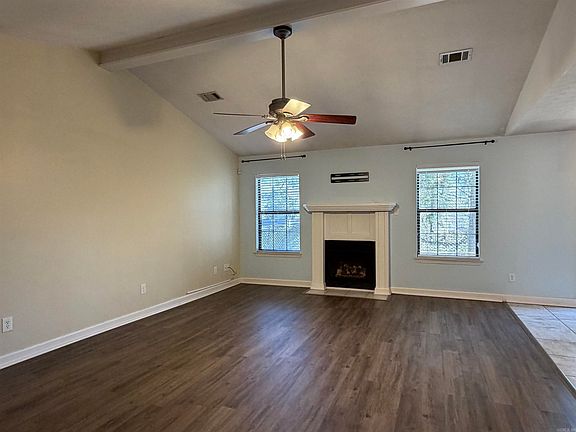 2nd image of 1054 Highland Blvd