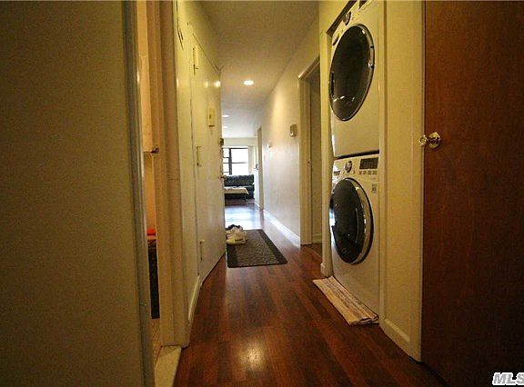 2nd image of 24036 70th Ave #2