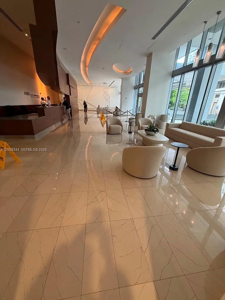 The Axis On Brickell Ii C — Photo 2