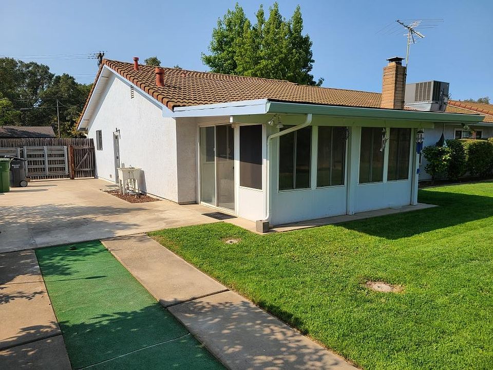 2nd image of 55 A St