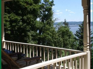 3 Station Ln, Nyack, NY 10960