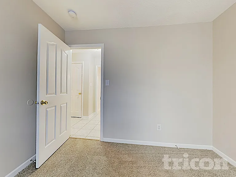 3010 Great Falls Dr — Photo 10