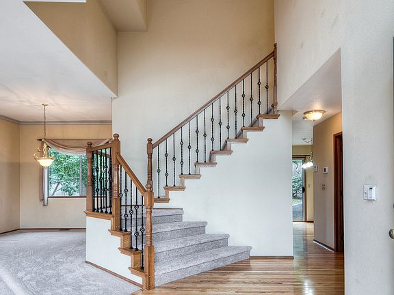 3rd image of 702 47th St SE