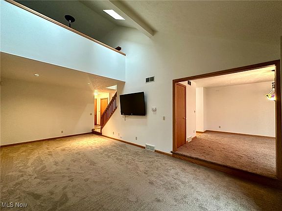 5th image of 4461 Willow Creek Dr SE