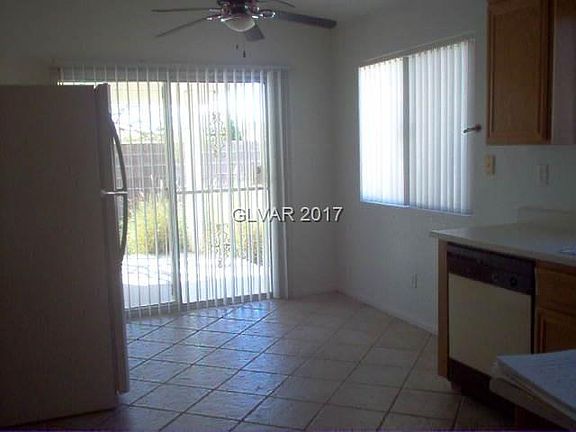 3rd image of 8681 Keewatin Ct