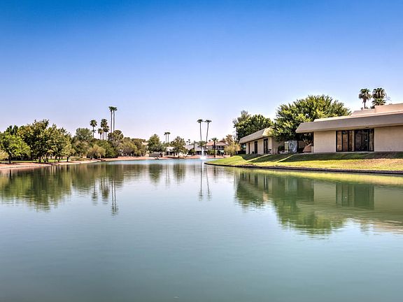 3rd image of 2235 W Jacinto Cir