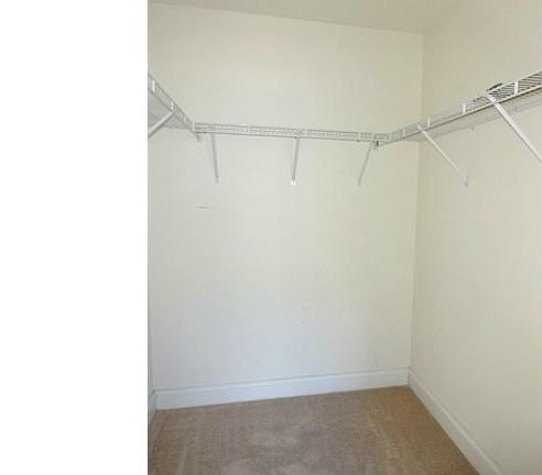 4th image of 5250 Whispering Oaks Blvd APT B1