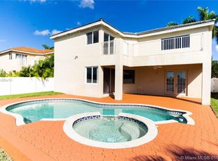1560 SW 164th Ave, Pembroke Pines, FL 33027