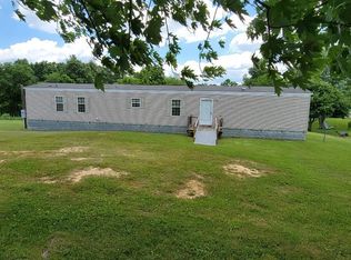 812 Rakestown Rd, Ivanhoe, VA 24350