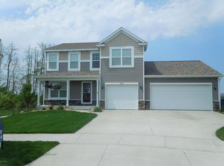 6181 Kingsbury Ct, Allendale, MI 49401