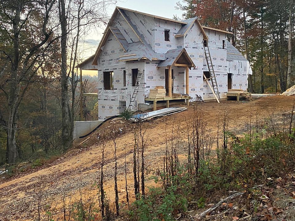 1st image of 6 Black Walnut Pl