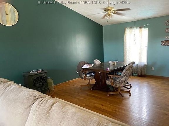 5th image of 519 Diamond Dr