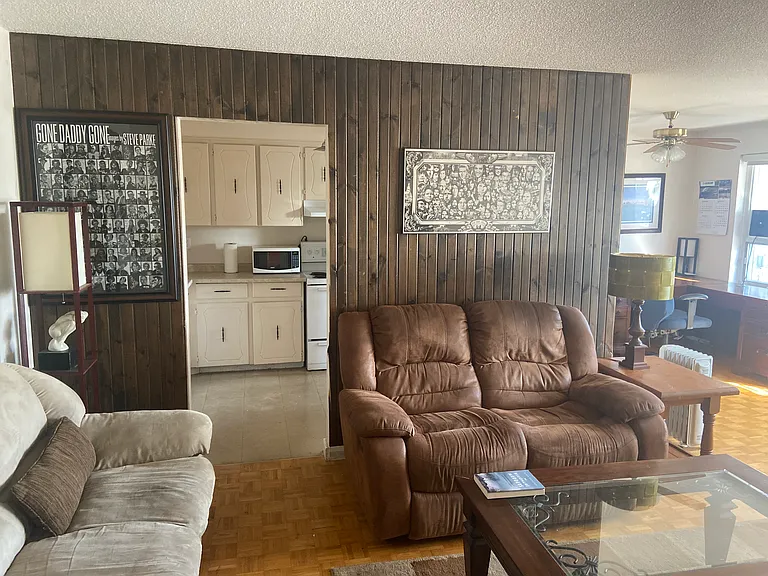 5291 Lakeshore Rd #101 — Photo 10