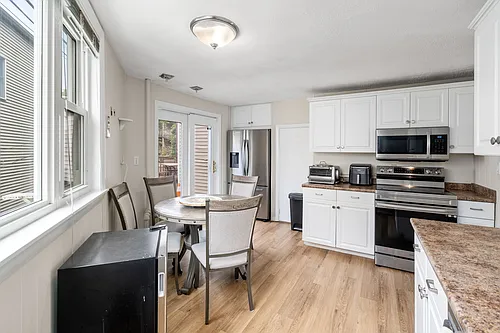 13-15 Knowlton St #1 Photo 1