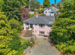 430 Gorge Rd W, Saanich, BC V9A 1N1