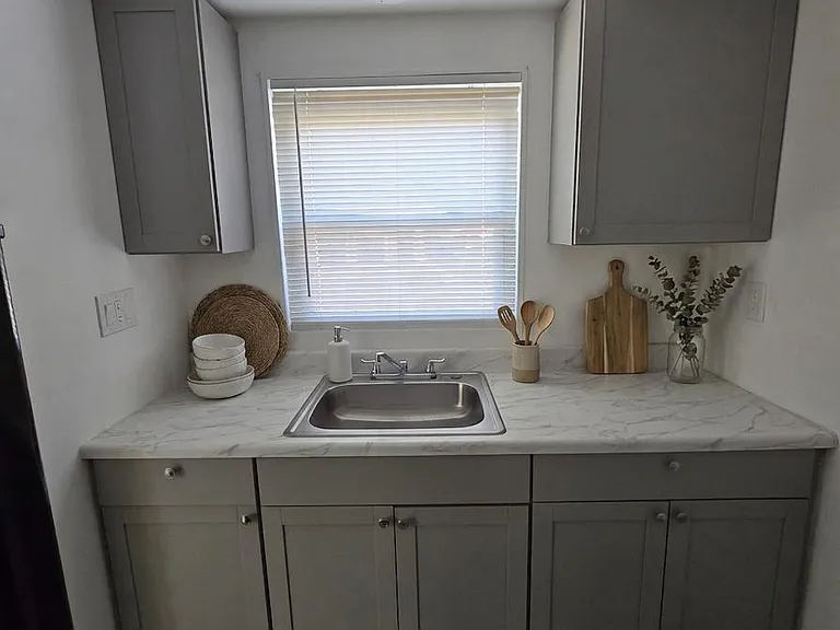 773 Linden Ave #1 — Photo 5