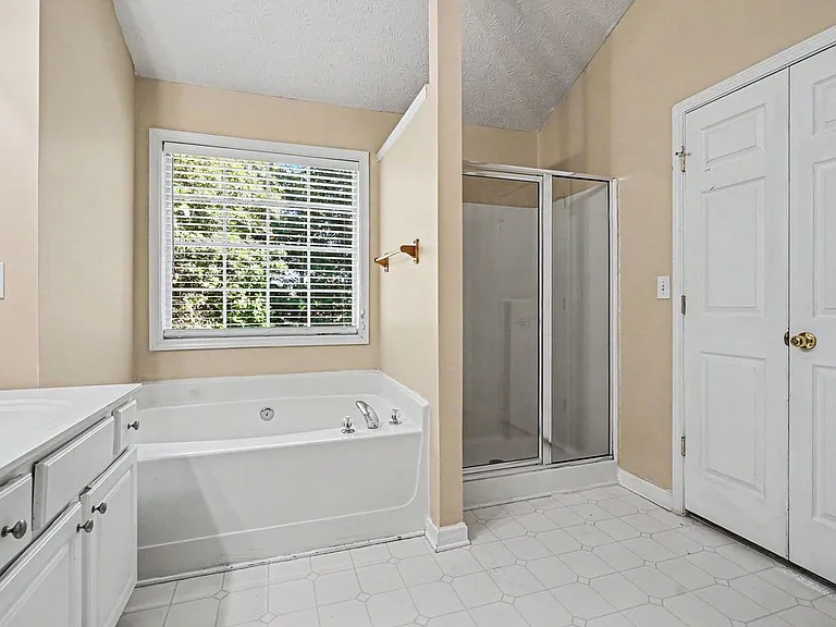 375 Clairidge Ln SW — Photo 23