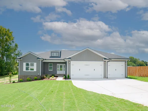 103 Cedarbrook Drive, Benson, NC 27504