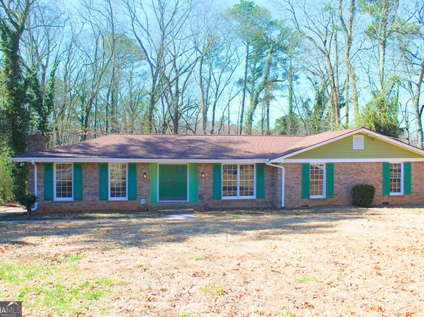 5943 Christopher Ln, Lithonia, GA 30058