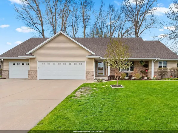 2460 Warm Meadows Dr, Green Bay, WI 54303