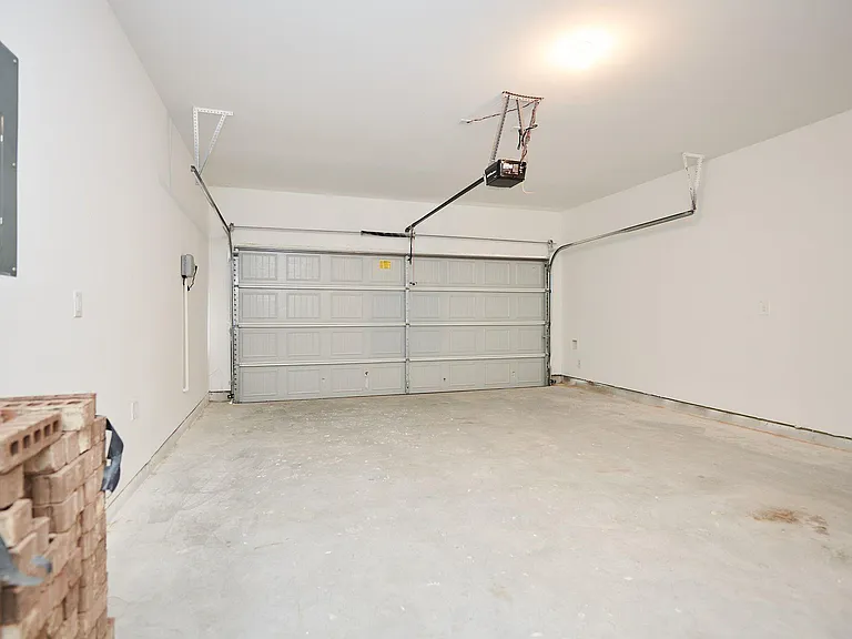 16877 Short Pines Dr — Photo 27