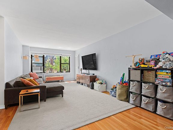 2nd image of 325 Main Street #4C