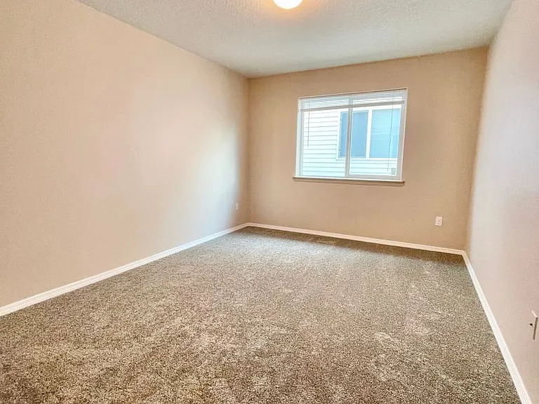 8516 NE Knott St — Photo 14
