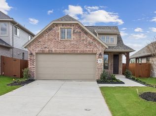 3925 Allred Dr, Heartland, TX 75126