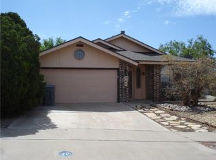 564 Bartlett Dr, El Paso, TX 79912