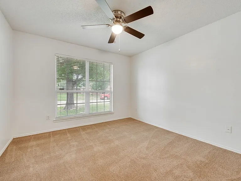9909 Coolidge Dr — Photo 20