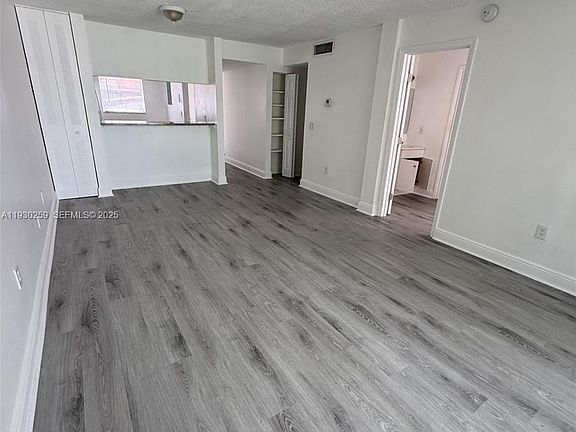 3rd image of 19729 SW 114th Ave APT 251
