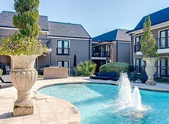 5th image of 10201 Regal Oaks Dr APT 203