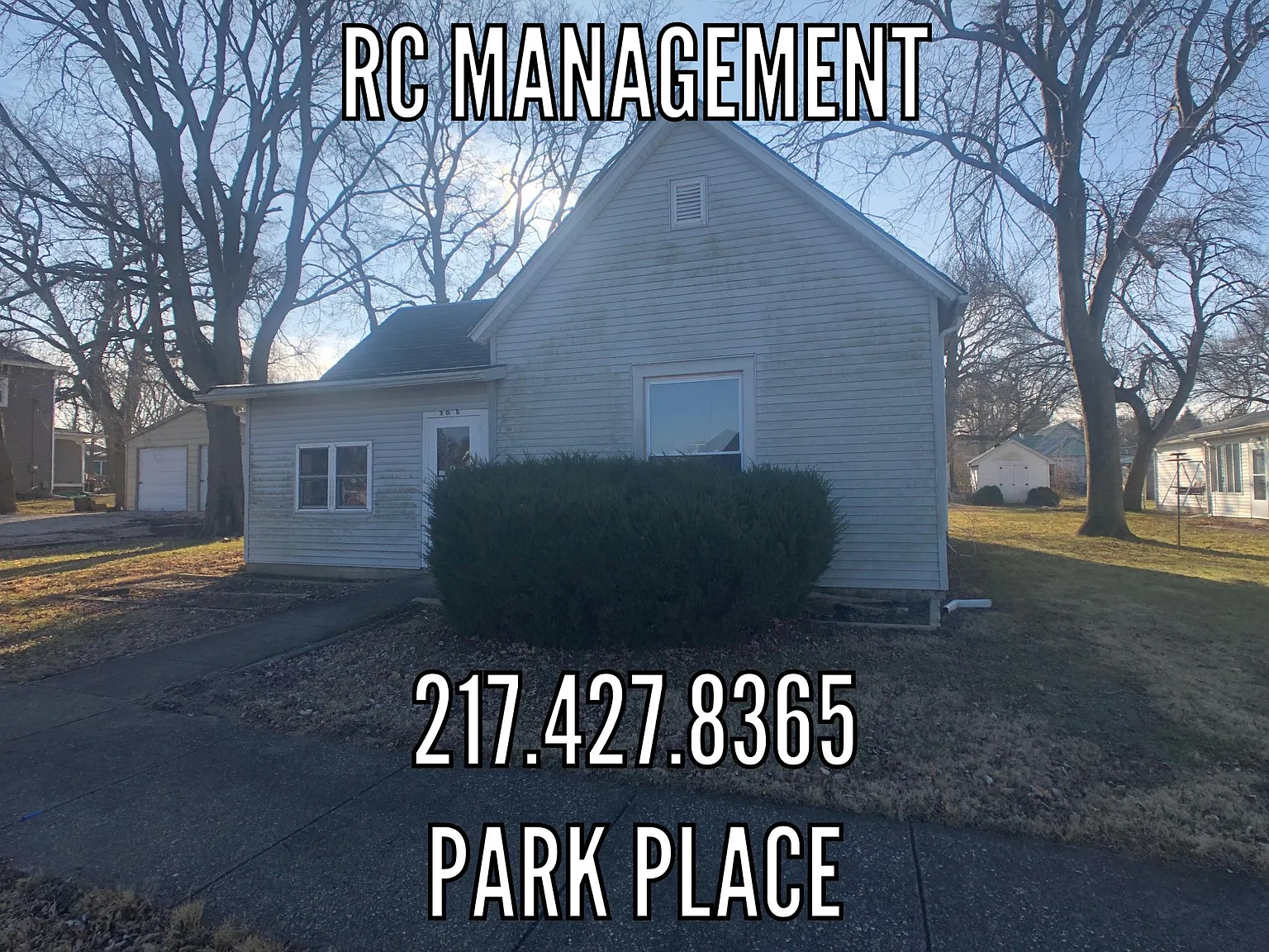 205 Park Pl photo 1