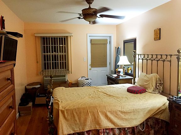4th image of 14631 27th Ave #2
