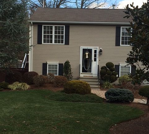 3rd image of 72 Remington Farm Dr