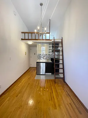 Rented by Oxford Property Group | media 6