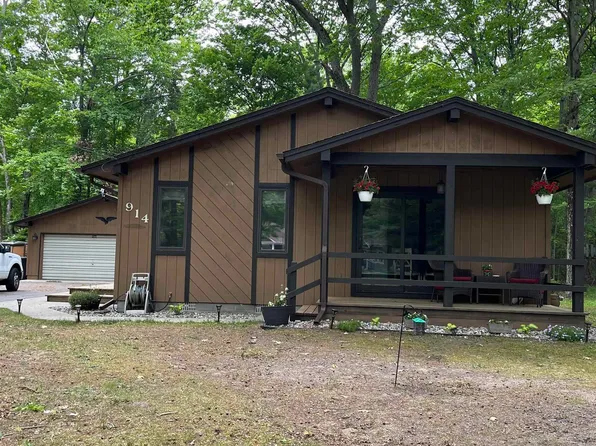 914 S Foster Rd, Au Gres, MI 48703