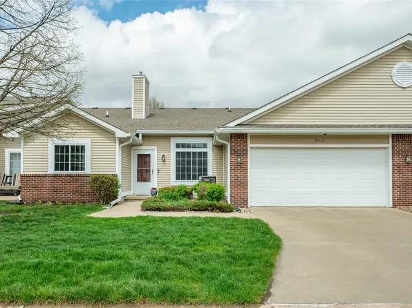 9513 Ironwood Ln, Johnston, IA 50131