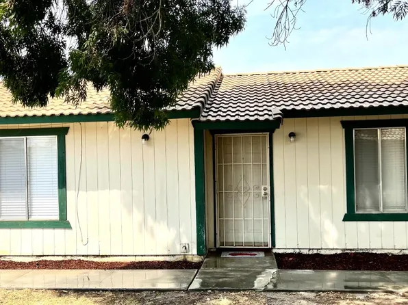 363 E Florinda St, Hanford, CA 93230