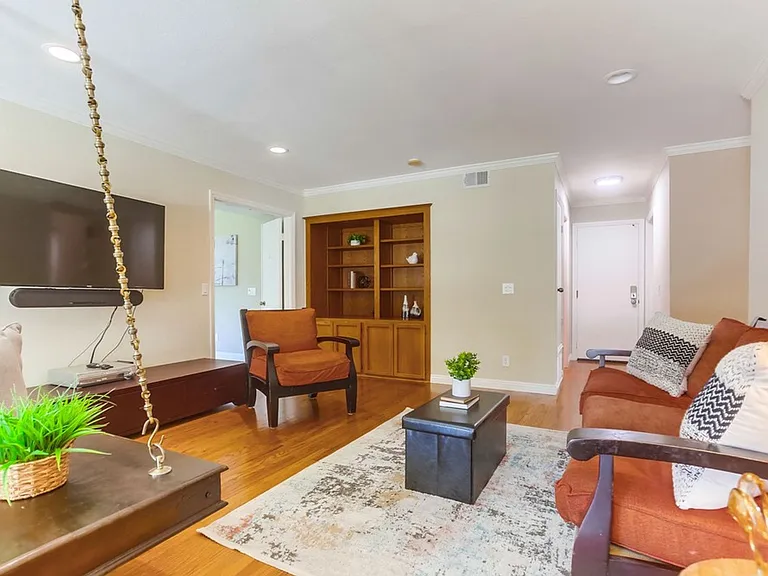 10730 Carillon Ct — Photo 13