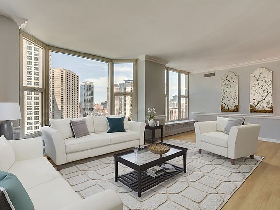 2nd image of 25 E Superior St APT 1501