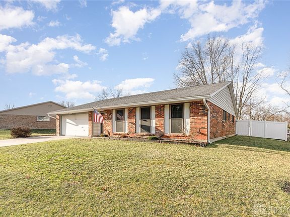 3rd image of 7037 Sandalview Dr